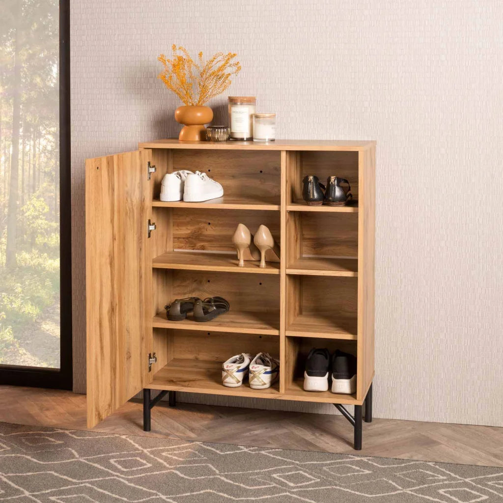 Shoe stand