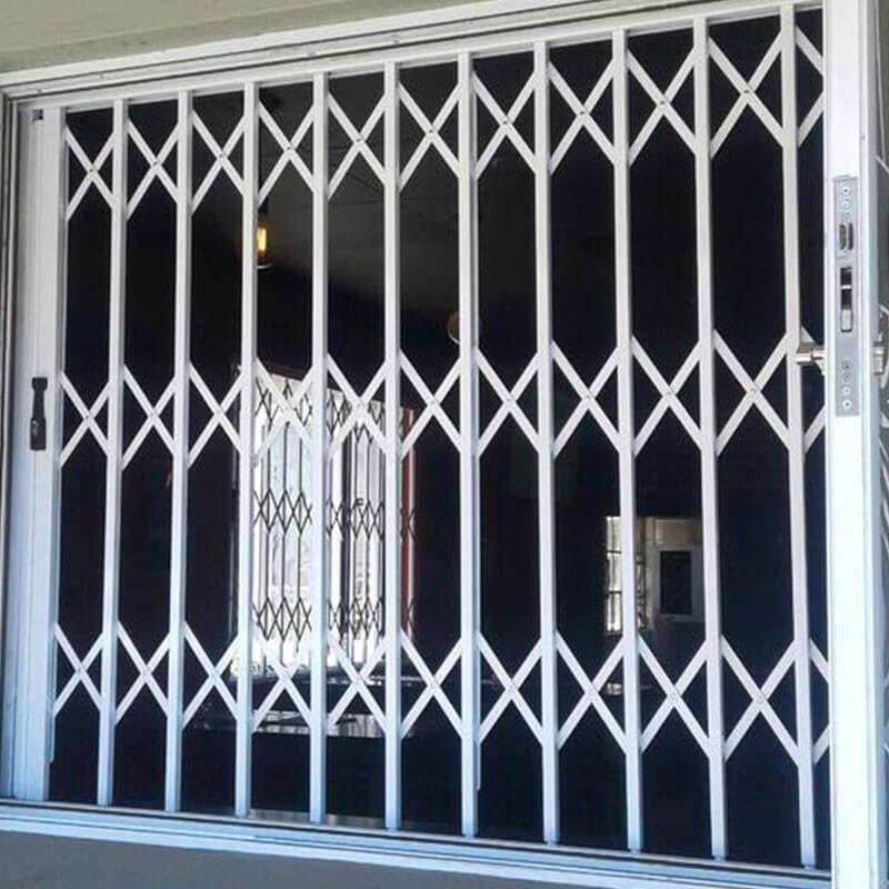 Steel buglar bar